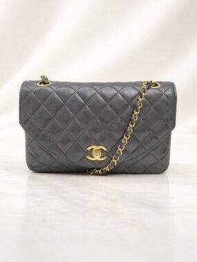 Authentic Chanel Classic Flap Bag Gray Quilted Lambskin Gold Chain Shoulder Bag